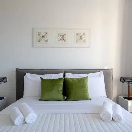 Ocean View Oasis *